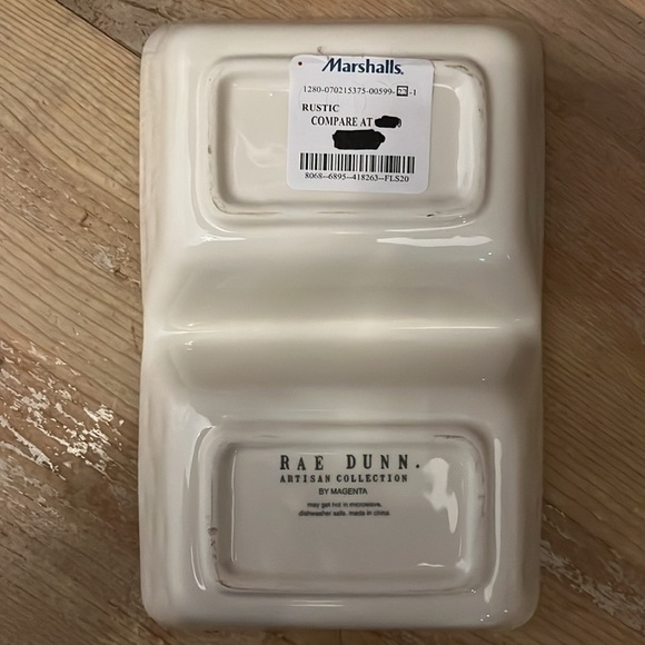 Rae Dunn Magenta MERRY CHRISTMAS Candy or Nut  Dish NWT Artisan Collection - Picture 2 of 6